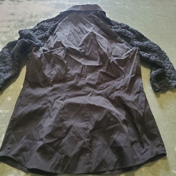 Lafayette 148 black button down shirt with lace sleeve sz 4 - Picture 4 of 4